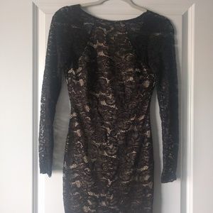 Long sleeve lace bodicon dress